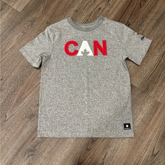 Canadiana Gray and Red Kids T-Shirt - Picture 1 of 5